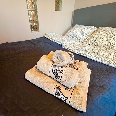 Apartament Roentgena 16 Przy Centrum Onkologii I Klinice Novum 바르샤바 외부 사진